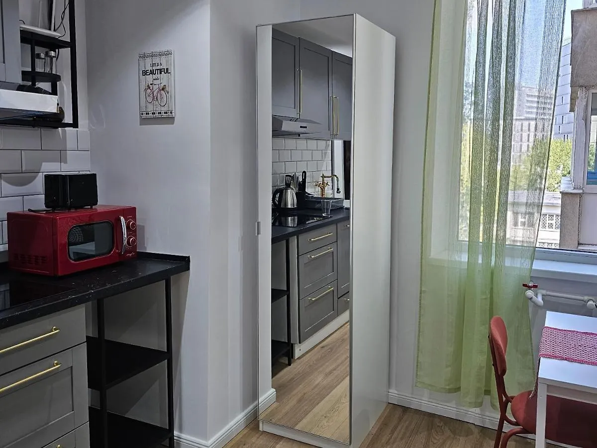 Romantic Studio - Gara De Nord Bukarest